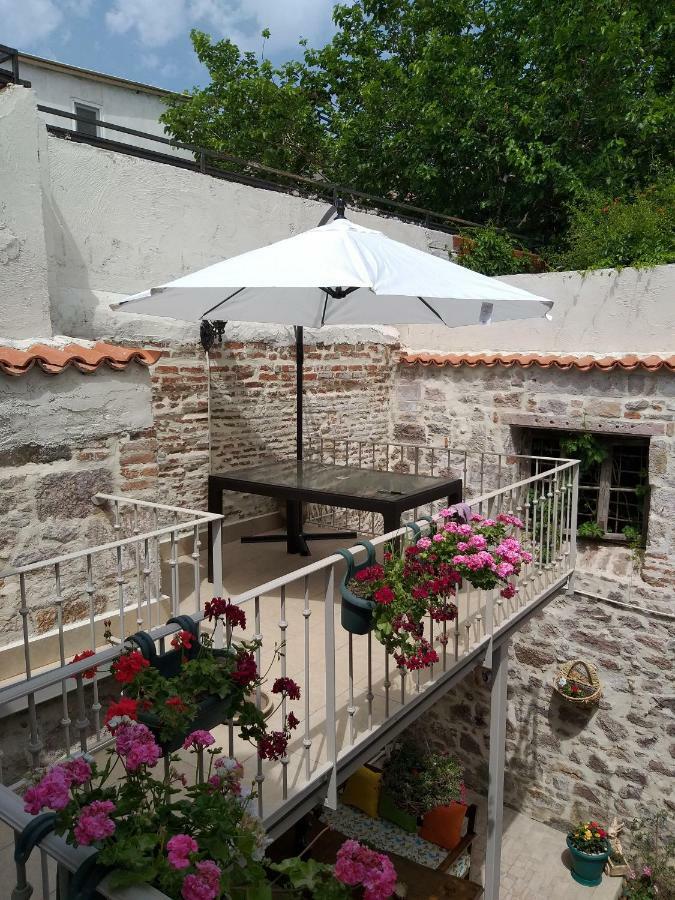 Gizemli Konak Ayvalik Exterior photo
